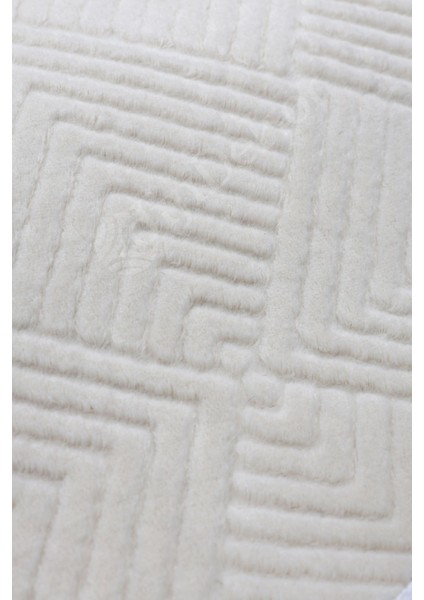Halı Krem Pramit Desenli Saçaklı Yuvarlak Kesme Yolluk Kilim Salon Halısı Modelleri
