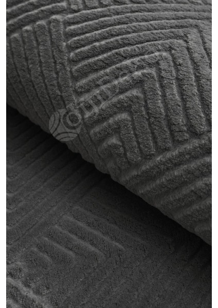 Halı Antrasit Pramit Desenli Saçaksız Oval Kesme Yolluk Kilim Salon Halısı Modelleri fırsatları