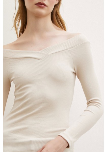 Kayık Yaka Bluz Bej indirimleri