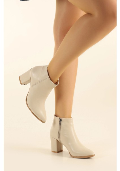 Bej Cilt Sivri Burun 6 cm Kalın Topuklu Şık Günlük Kadın Bot TMD202473
