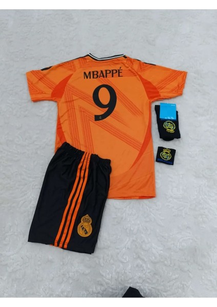 R.e.a.l M.a.d.r.i.d Kylian Mbappe 2024/25 Yeni Sezon Deplasman Çocuk Forması 4'lü Set