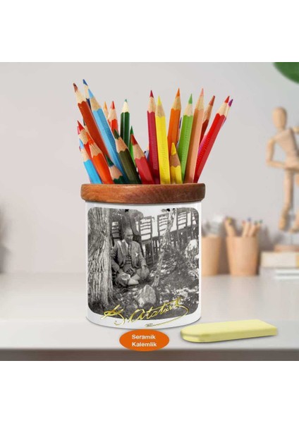 Gölgede Oturan Mustafa Kemal Atatürk Ahşap Seramik Kalemlik-03