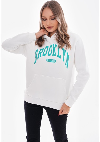 Beyaz Üç Iplik Şardonlu Brooklyn Baskılı Sweatshirt - BGS30