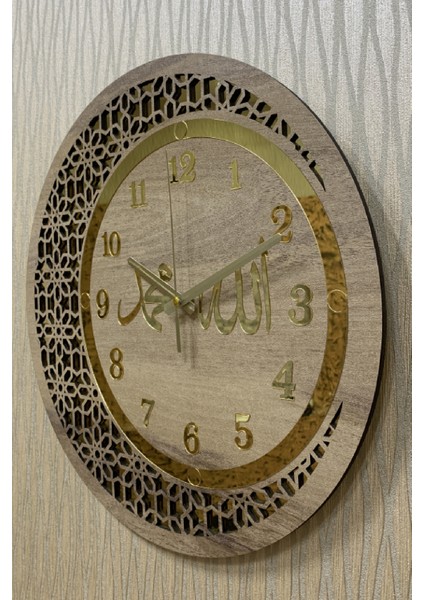 Ahşap ve aynalı allah-muhammed motifli normal rakamlı duvar saati