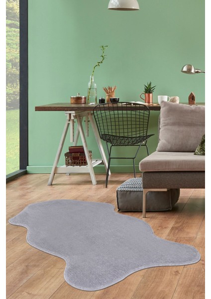 Peluş Halı Açık Gri Yıkanabilir Şekilli Post Yolluk Kilim