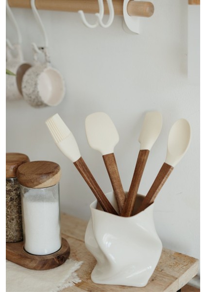 4'lü Mini Akasya Krem Silikon Spatula Seti DKRZ-569, One Size