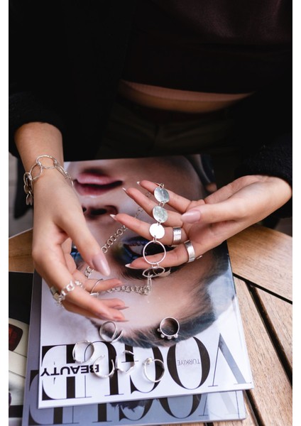 Dövme Plaka Bağlantılı Kolye