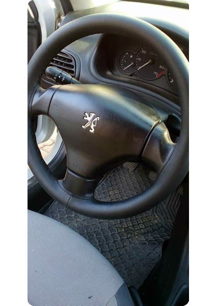 Dikişli Direksiyon Kılıfı Siyah Deri Siyah Dikiş Peugeot 206 Için