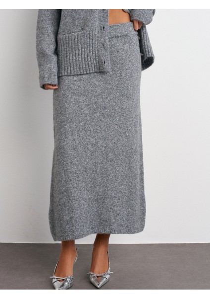 80115 Beli Lastikli Triko Etek-Füme M. indirimleri