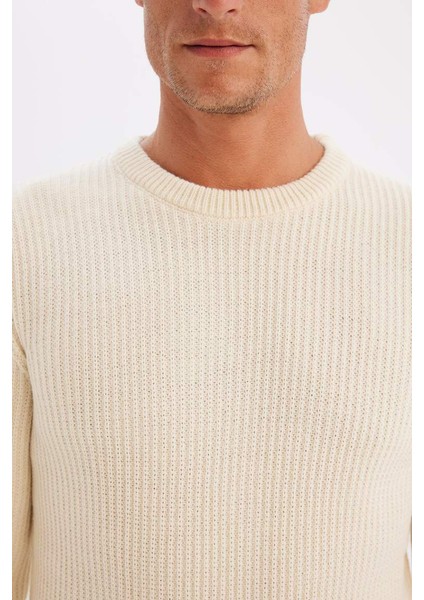 Pullover Ecru indirimleri