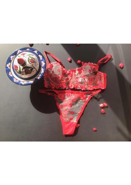 Arona Çiçekli Dantelli Kırmızı Sütyen Takımı /iç Çamaşır Takımı fırsatları