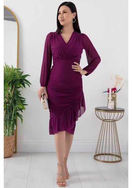 13373 V Yaka Eteği Detaylı Tül Elbise