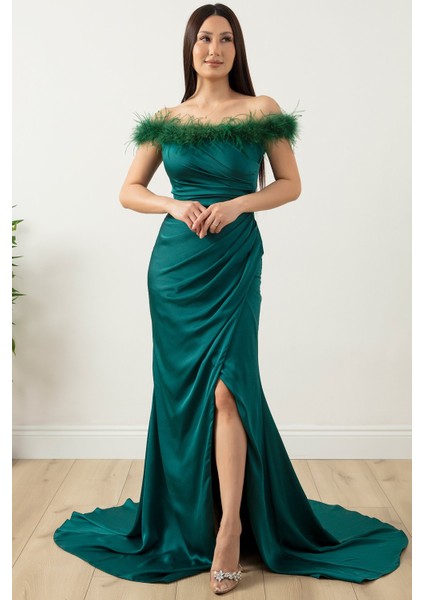 Saten Krep Yaka Tüylü Yırtmaçlı Elbise 13414 modelleri