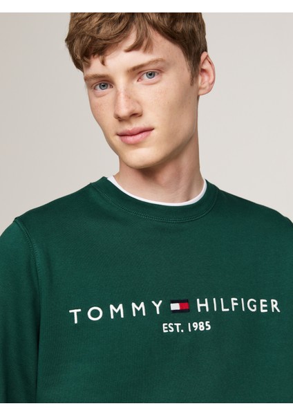 Erkek Göğüste Marka Logolu ve Marka Imzalı Bisiklet Yakalı Organik Pamuklu Kollarda Marka Bayrak Detaylı Yeşil Sweatshirt MW0MW11596-L6K fırsatları