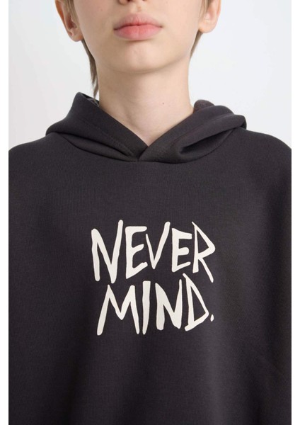Erkek Çocuk Oversize Geniş Kalıp Sırt Baskılı Kapüşonlu Sweatshirt D7115A824WN indirimleri
