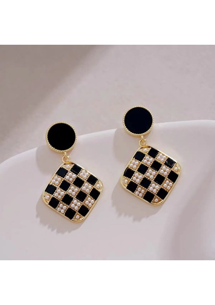 Moda Kedi Gözü Elmas Küpe Kadın Ilkbahar ve Yaz Ince Yeni Stil Işık Lüks High-End Küpe (Yurt Dışından)