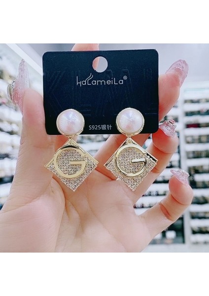 Moda Kedi Gözü Elmas Küpe Kadın Ilkbahar ve Yaz Ince Yeni Stil Işık Lüks High-End Küpe (Yurt Dışından)