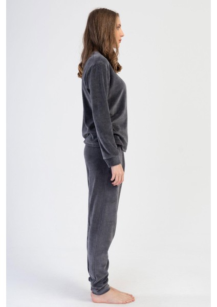 Kadın Kadife Uzun Kol Füme Pijama Takım C6T9N0O304 modelleri