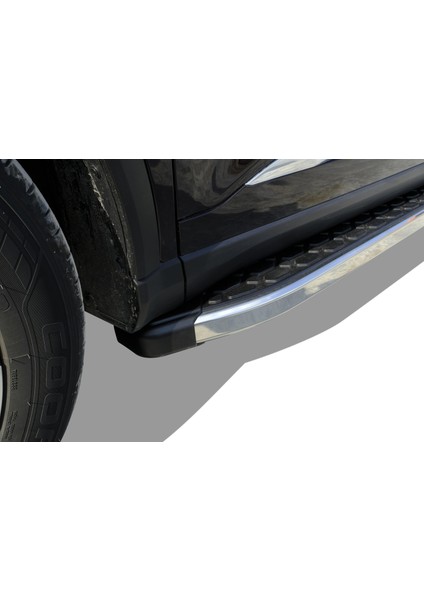 Korando 2019 2025 Araca Özel Blackline Yan Basamak