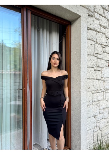 Ursula Madonna Yaka Kemerli Yırtmaçlı Elbise 582486 Siyah fırsatları