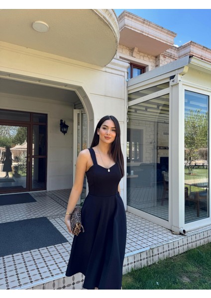 Yankı Kalın Askılı Kloş Midi Elbise 581800 Siyah