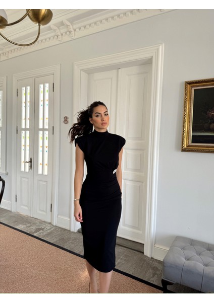 Garcia Yarım Boğazlı Drape Detaylı Kolsuz Elbise 45782 Siyah