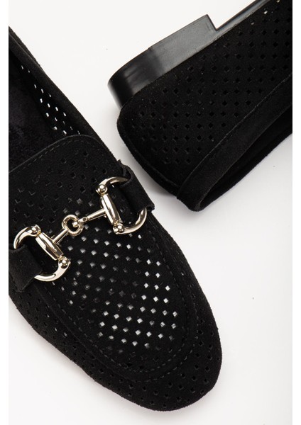 401 Siyah Süet Delikli Günlük Kadın Babet modelleri