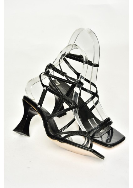 S997441008 Siyah Rugan Kalın Topuklu Kadın Ayakkabı indirimleri