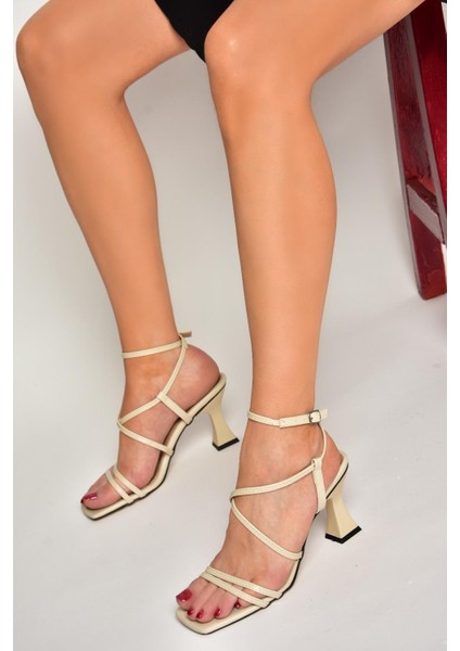 S997441009 Bej Kalın Topuklu Kadın Ayakkabı