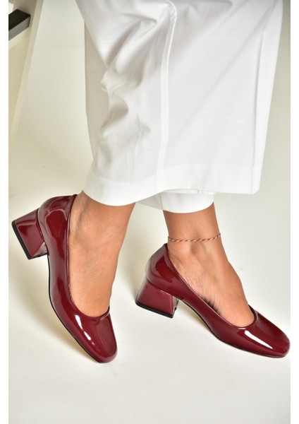 T752827008 Bordo Rugan Alçak Topuklu Kadın Ayakkabı indirimleri