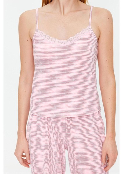 Kadın Pamuklu V Yaka Askılı Kol Pamuklu Çizgili Dantel Detaylı Ip Askılı Örme Pijama Takımı