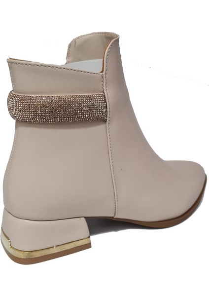 Kısa Topuklu Arkadan Taşlı Aksesuarlı Kadın Bot 573305-Z modelleri