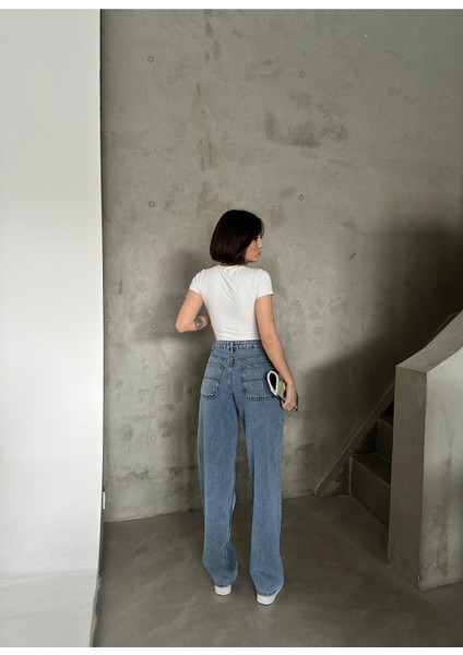 Kadın Mavi Kar Yıkama Rengi Yüksek Bel Skater Fit Bol Kesim Baggy Denim