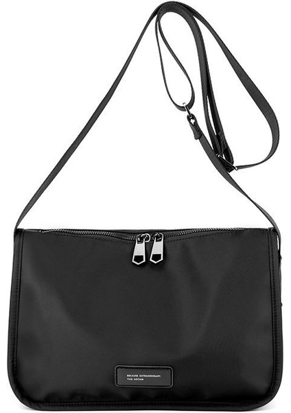 Erkek Çantası 2024 Yeni Erkek Naylon Omuz Crossbody Çanta Su Geçirmez Taşınabilir Küçük Kare Çanta Basit Gündelik Iş Işe Gidip Gelme (Yurt Dışından)