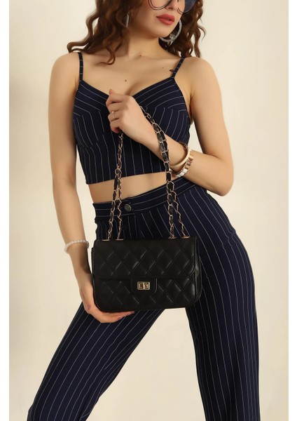 Siyah Kapitone Kilit Kapaklı Kadın Omuz Çantası