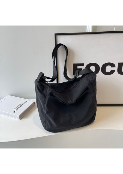 Kadınlar Için Crossbody Çanta 2024 Yeni Moda Marka Rahat Omuz Çantası Büyük Kapasiteli Öğrenci Sınıfı Işe Gidip Gelirken Hafif Seyahat Sırt Çantası (Yurt Dışından)