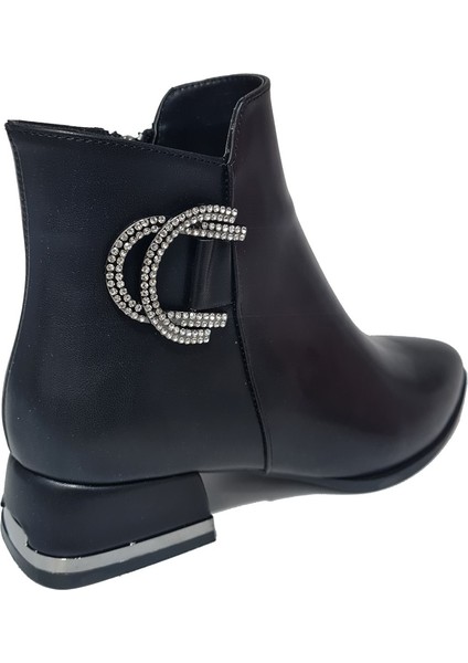 Kısa Topuklu cc Taşlı Aksesuarlı Kadın Bot 573300-Z modelleri