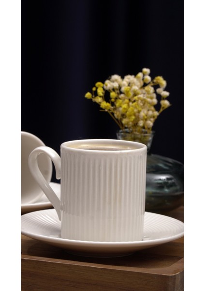 Elif 4 Parça 2 Kişilik Porselen Kahve Takımı Kırık Beyaz