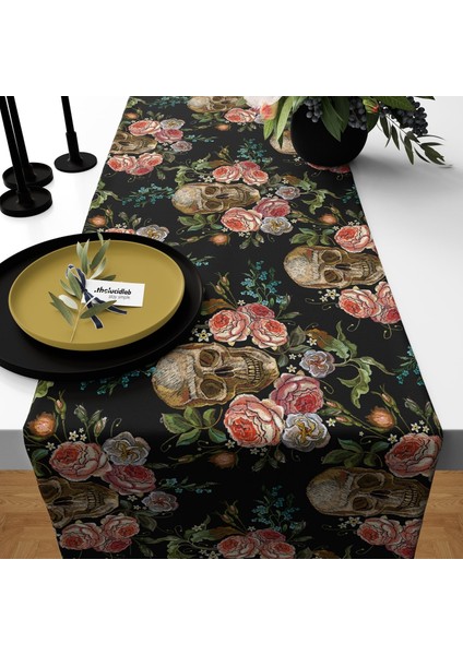 Roses & Skulls Runner Örtü