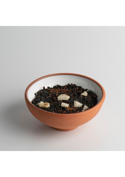Ocean Bridge Hindistan Cevizi Aromalı Siyah Çay 50 gr fiyatları