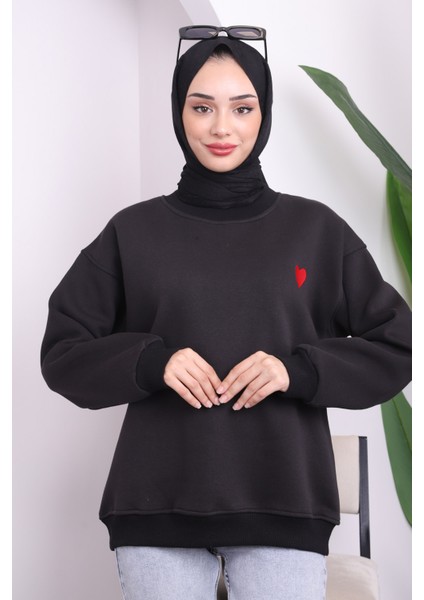 Siyah Nakış İşlemeli Üç İplik Sweat