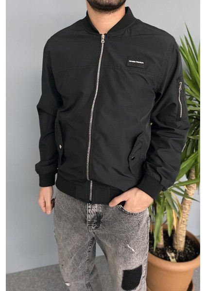 Dar Kesim Siyah Bomber Ceket