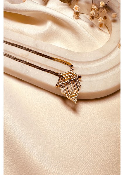 By Serenay Balık Sırtı Zincir New Collection Modern Tasarım Çelik Gold Renk Kolye