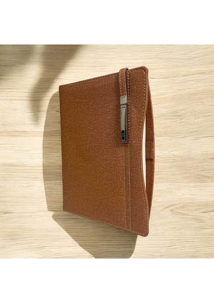 2025 - 2026 Yeni Yıl Günlük Ajanda Notebook Üstten Metal Kilitli Lüx Model 17X24 Ebadında