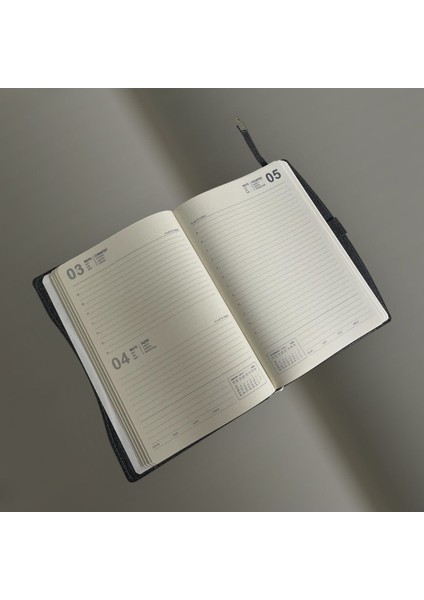 2025 - 2026 Yeni Yıl Günlük Ajanda Notebook Üstten Metal Kilitli Lüx Model 17X24 Ebadında