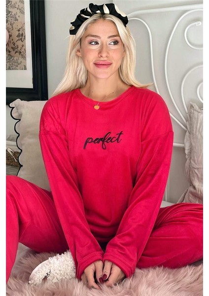 Kırmızı Perfect Desenli Exclusive Kadife Kadın Pijama Takımı