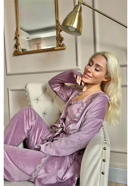 Mor Violet Exclusive Kadife Sabahlıklı Kadın Pijama Takımı