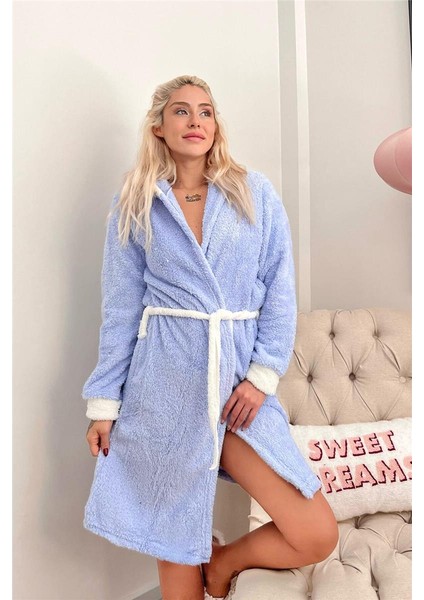 Pijama Evi Açık Mavi Home Desenli Kapşonlu Peluş Kadın Sabahlık