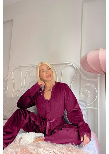 Mürdüm Garnet Exclusive Kadife Sabahlıklı Kadın Pijama Takımı modelleri
