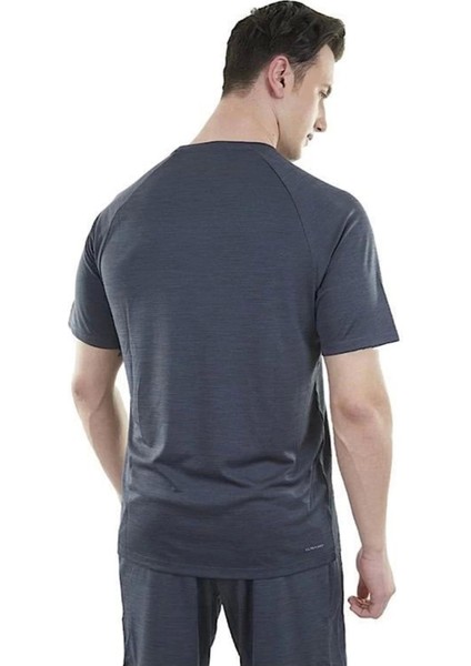 Ultra Dry Erkek T-Shirt modelleri